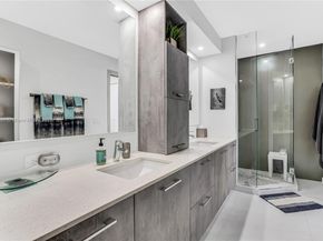 10155 Collins Ave 606, Bal Harbour FL 33154