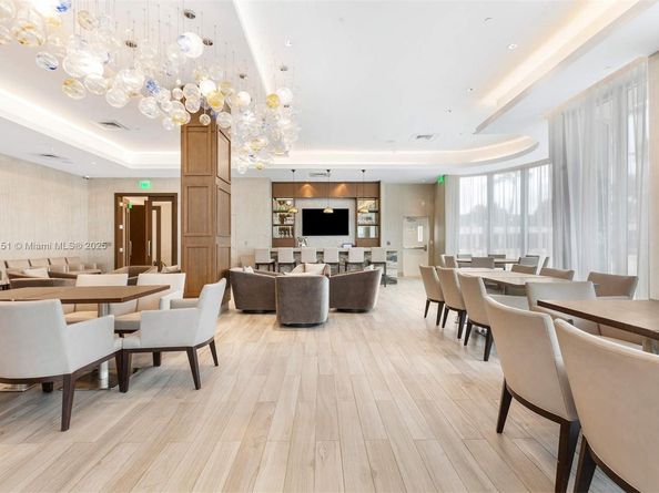 10155 Collins Ave 606, Bal Harbour FL 33154