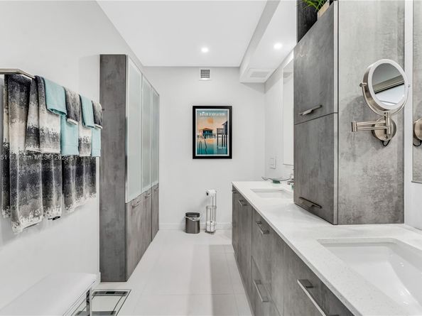 10155 Collins Ave 606, Bal Harbour FL 33154