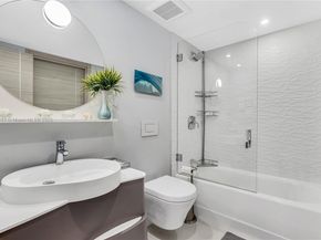 10155 Collins Ave 606, Bal Harbour FL 33154