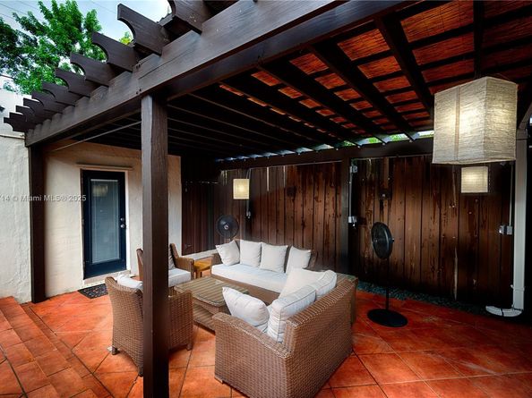 Undisclosed Address #A11815714, Miami FL 33145