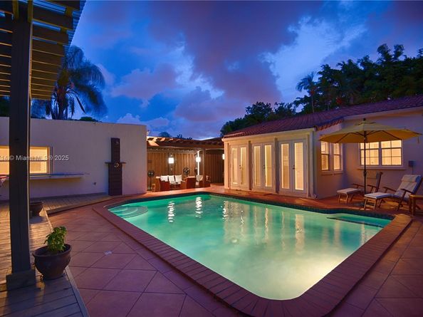 Undisclosed Address #A11815714, Miami FL 33145