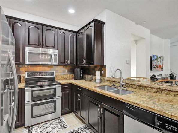 11898 SW 25th Ct 103, Miramar FL 33025