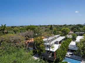 510 NE 52nd St, Miami FL 33137