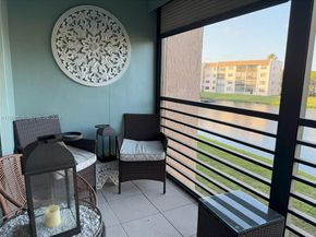 10467 Sunrise Lakes Blvd 205, Sunrise FL 33322