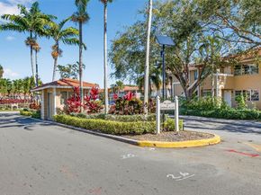 908 Twin Lakes Dr 8C, Coral Springs FL 33071