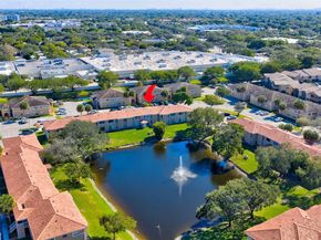 908 Twin Lakes Dr 8C, Coral Springs FL 33071