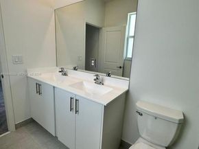 11965 NW 47th Mnr, Coral Springs FL 33076