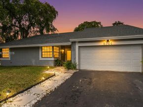 5701 NW 54th Way, Tamarac FL 33319