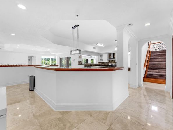 10201 SW 62nd St, Miami FL 33173