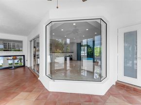 10201 SW 62nd St, Miami FL 33173