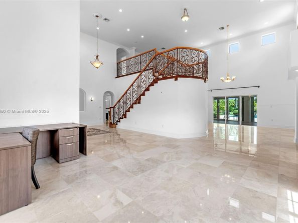10201 SW 62nd St, Miami FL 33173