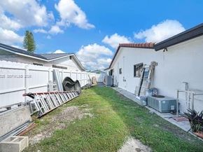 13216 SW 45th Ln, Miami FL 33175