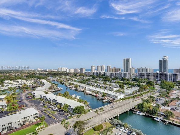 2500 Parkview Dr 1811, Hallandale Beach FL 33009