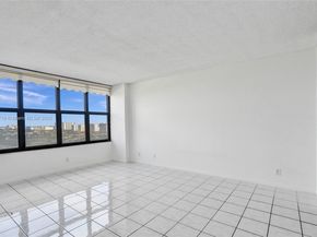 2500 Parkview Dr 1811, Hallandale Beach FL 33009
