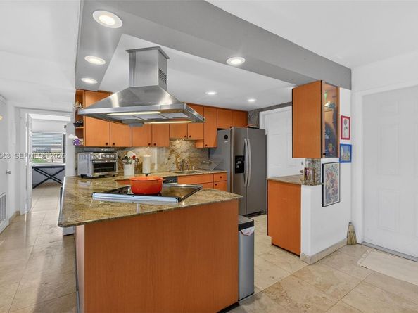 801 Meridian Ave PHB, Miami Beach FL 33139