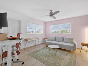 801 Meridian Ave PHB, Miami Beach FL 33139