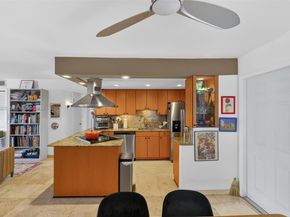 801 Meridian Ave PHB, Miami Beach FL 33139