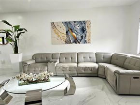 21203 SW 124th Pl, Miami FL 33177