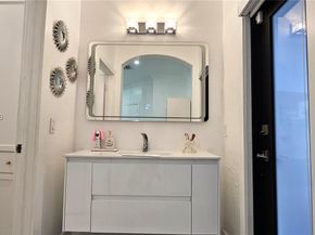 21203 SW 124th Pl, Miami FL 33177