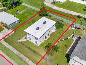 10015 SW 170th Ter, Miami FL 33157