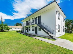 10015 SW 170th Ter, Miami FL 33157