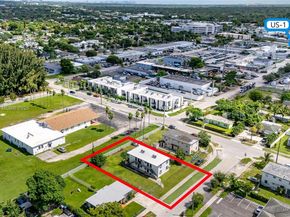 10015 SW 170th Ter, Miami FL 33157