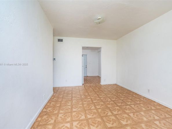 10015 SW 170th Ter, Miami FL 33157