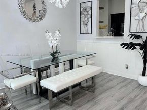 10577 NW 56th Pl, Coral Springs FL 33076