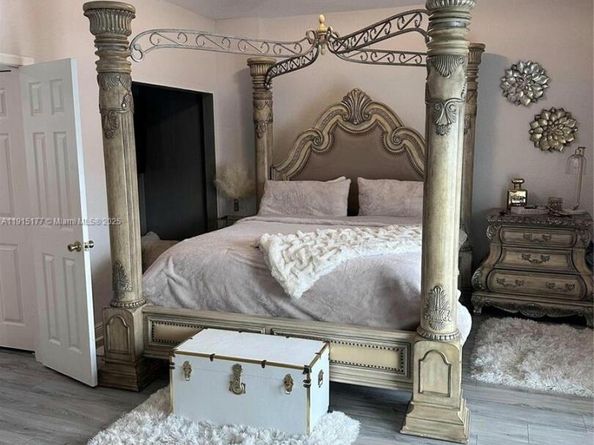 10577 NW 56th Pl, Coral Springs FL 33076