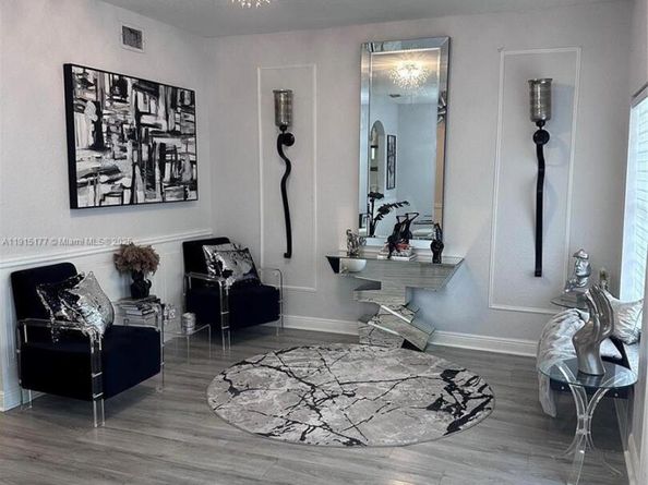 10577 NW 56th Pl, Coral Springs FL 33076