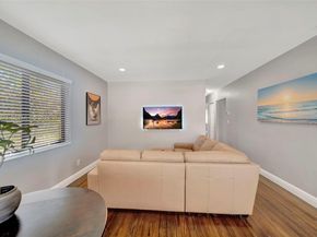 7470 SW 37th St, Miami FL 33155