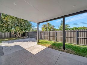 7470 SW 37th St, Miami FL 33155