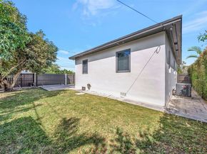 7470 SW 37th St, Miami FL 33155