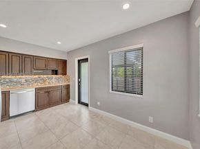 7470 SW 37th St, Miami FL 33155