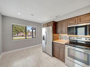 7470 SW 37th St, Miami FL 33155