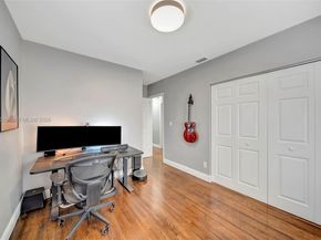 7470 SW 37th St, Miami FL 33155