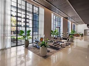 601 NE 1 Ave 1906, Miami FL 33137