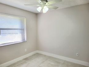 9728 Hammocks Blvd 0, Miami FL 33196