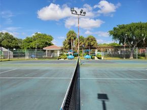 9728 Hammocks Blvd 0, Miami FL 33196