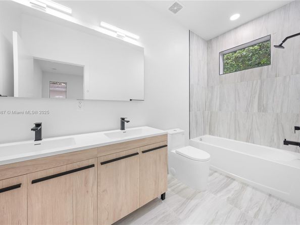 857 SW 14th Ave A, Miami FL 33135