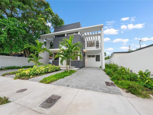 857 SW 14th Ave A, Miami FL 33135