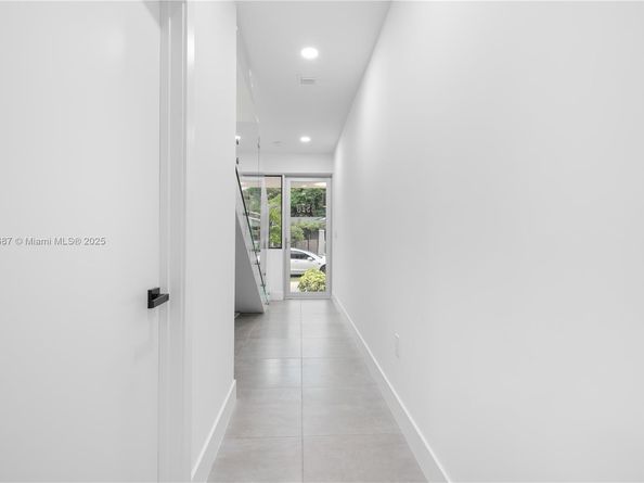 857 SW 14th Ave A, Miami FL 33135