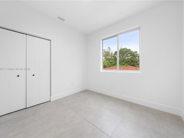 857 SW 14th Ave A, Miami FL 33135