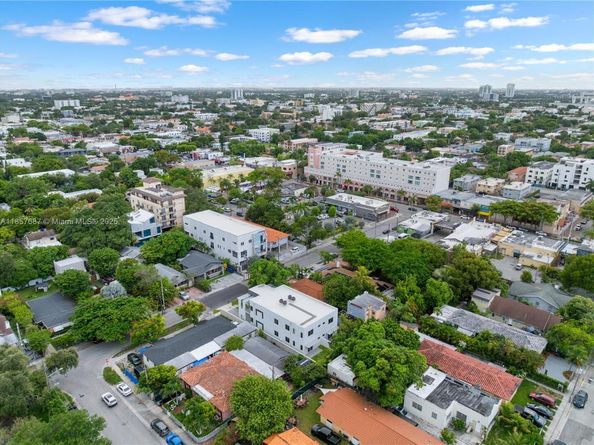 857 SW 14th Ave A, Miami FL 33135