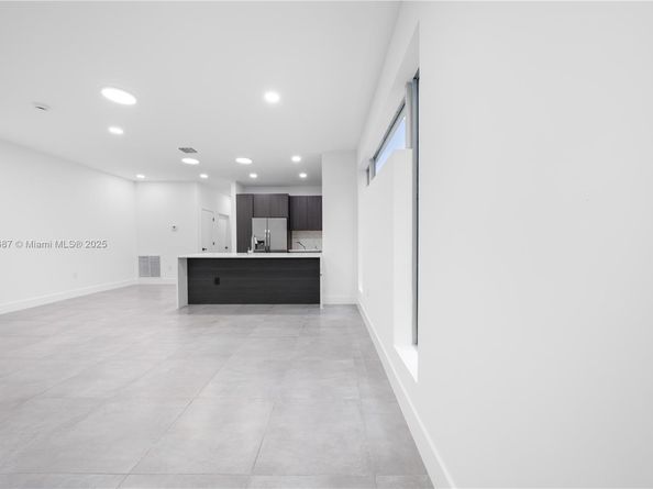 857 SW 14th Ave A, Miami FL 33135