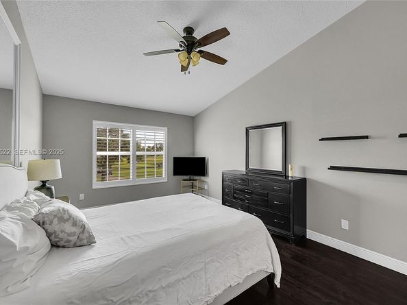 17317 Boca Club Blvd #7, Boca Raton FL 33487