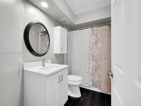 17317 Boca Club Blvd #7, Boca Raton FL 33487