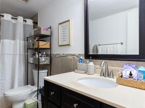 2821 NE 163rd 3i, North Miami Beach FL 33160