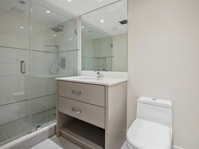 4301 Collins Ave 403, Miami Beach FL 33140